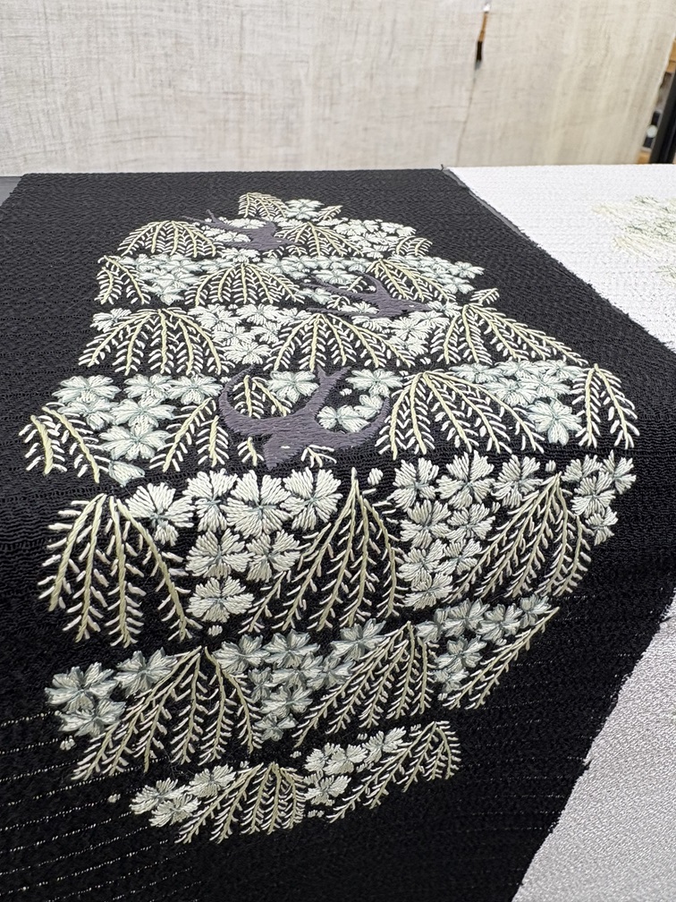 夏刺繍衿 黒