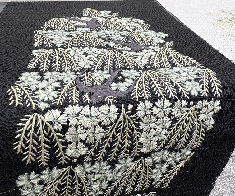夏刺繍衿 黒
